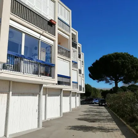 GRAU DU ROI T2 calme, accès plage + parking Le Grau-du-Roi Extérieur photo